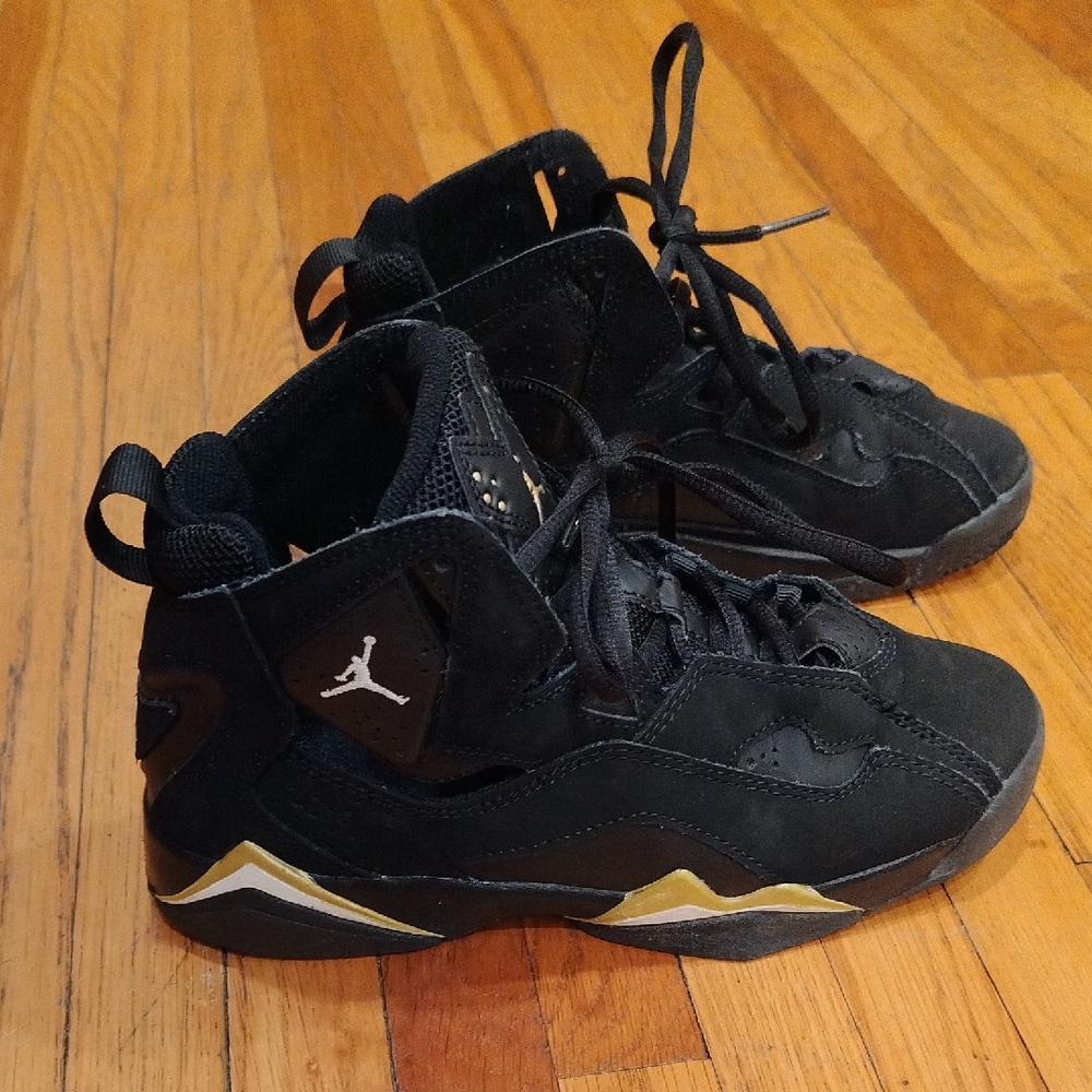 Nike Jordan Jumpman True Flight 4Y Basketball Shoes